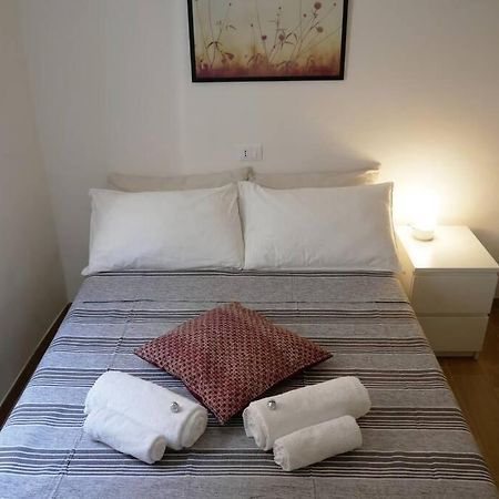 Domus Alba Apartment Perugia Bagian luar foto