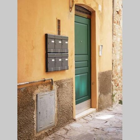 Domus Alba Apartment Perugia Bagian luar foto